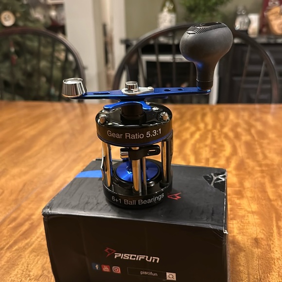 PISCIFUN® CHAOS XS ROUND REEL 50R - Picture 8 of 17